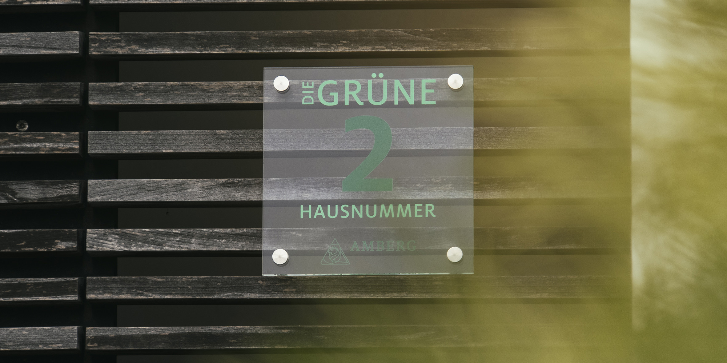 Bild Grüne Hausnummer Firma Lüdecke